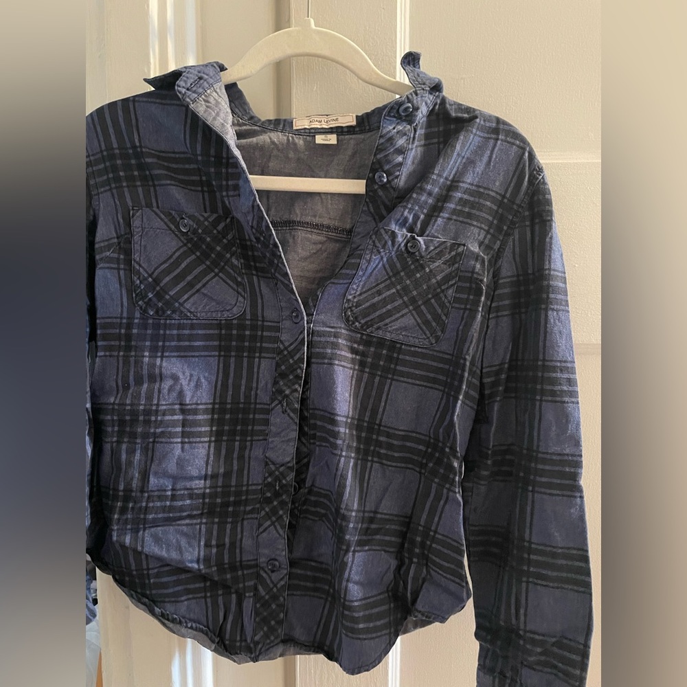 Adam Levine brand flannel T